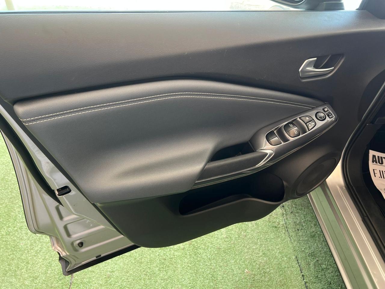 NISSAN JUKE 1.0 BENZINA 120CV AUTOMATICA N-CONNECTA