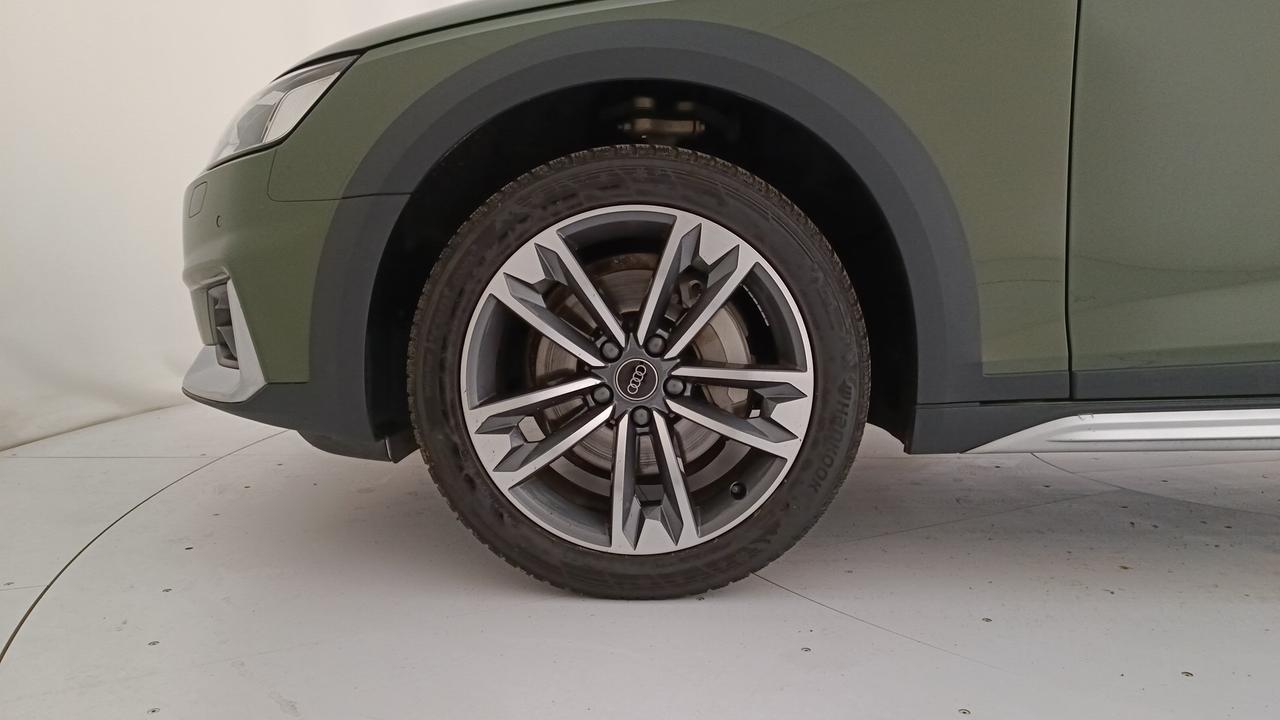 AUDI A4 V 2019 Allroad Quattro - A4 V 2019 Allroad Quattro - A4 Allroad 40 2.0 tdi mhev Ident