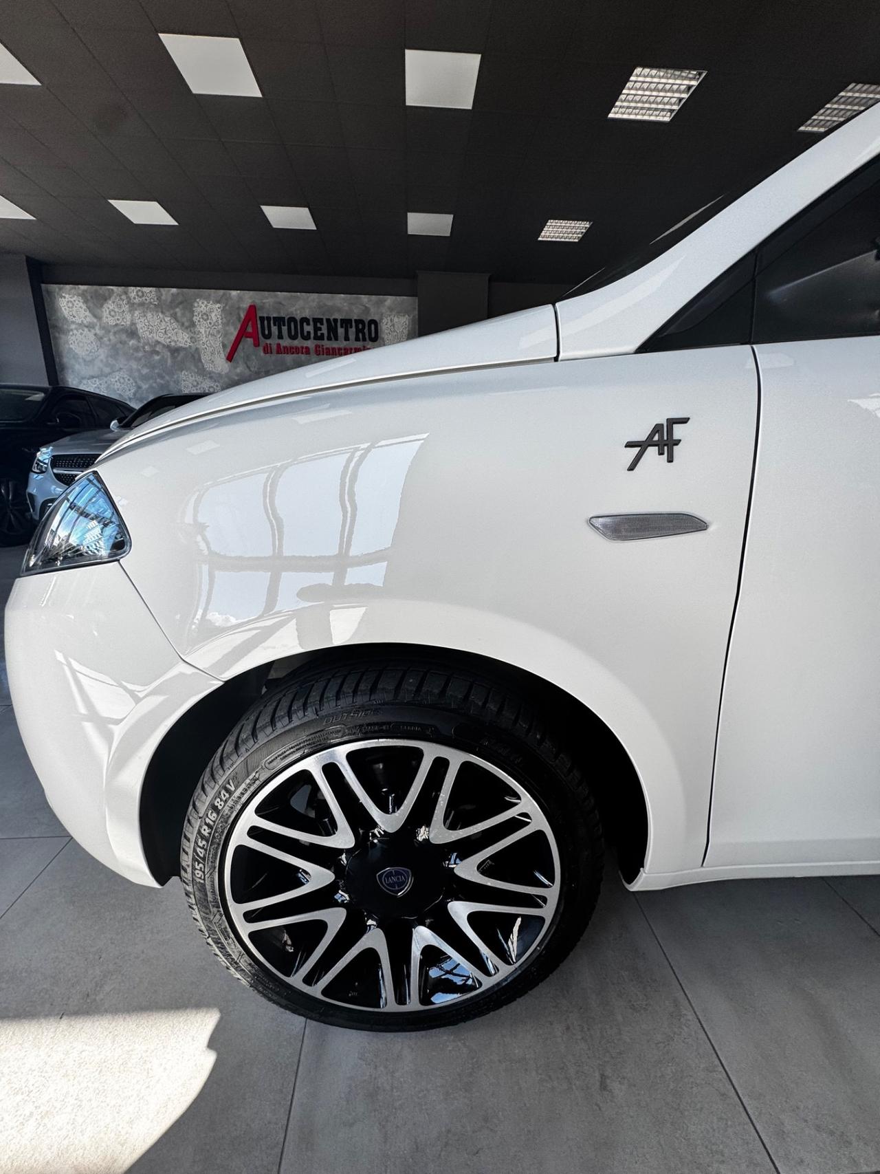 LANCIA YPSILON MY2023 GPL ALBERTA FERRETTI