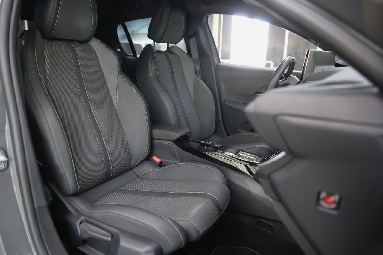 Peugeot 208 Hybrid 145 cv e-DCS6 GT