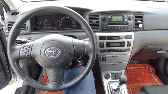 TOYOTA Corolla 1.4 D-4D M-MT 5p, Automatica, Sol, 90cv, Garanzia.