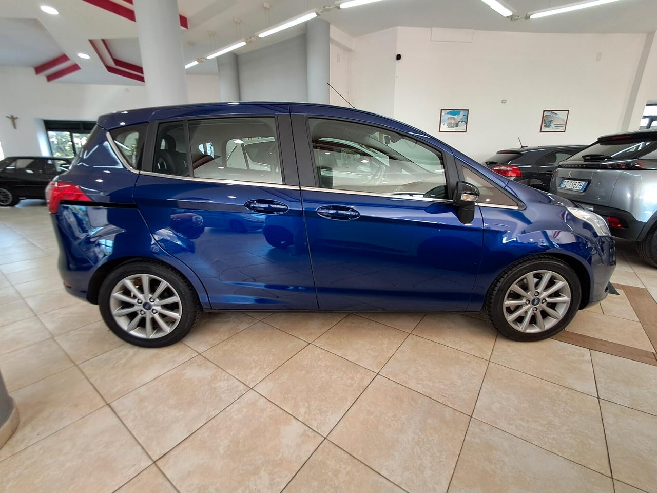 Ford B-Max 1.4 90 CV Business Titanium