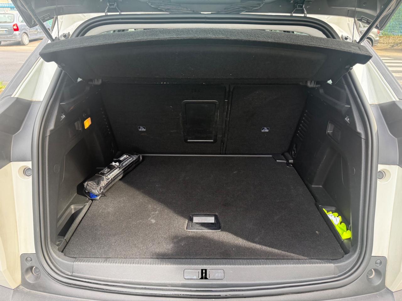 Peugeot 3008 BlueHDi 130 S&S Active Business