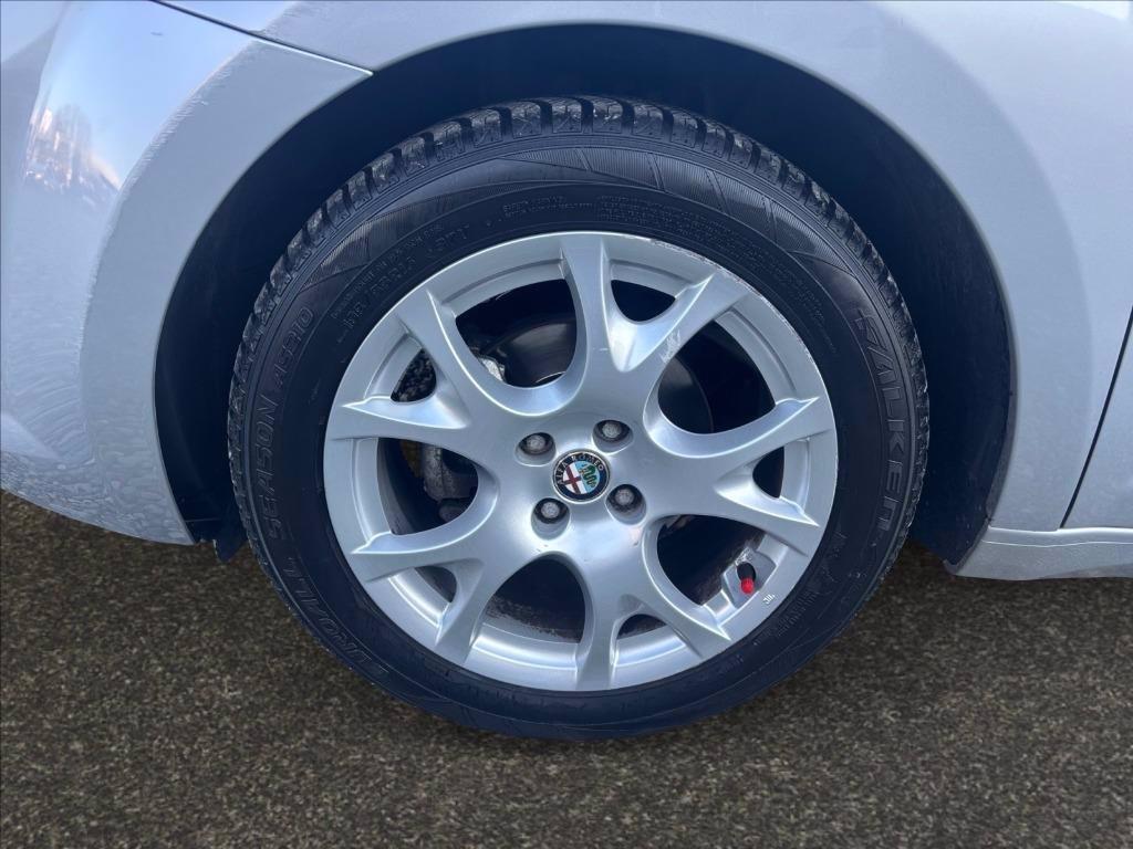 ALFA ROMEO MiTo 1.4 m.air Distinctive 105cv del 2011