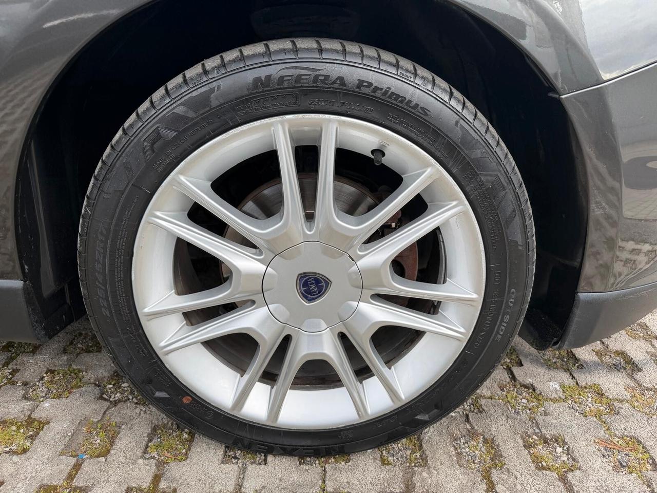 Lancia Delta 1.6 MJT DPF Selectronic Platino-09/2010