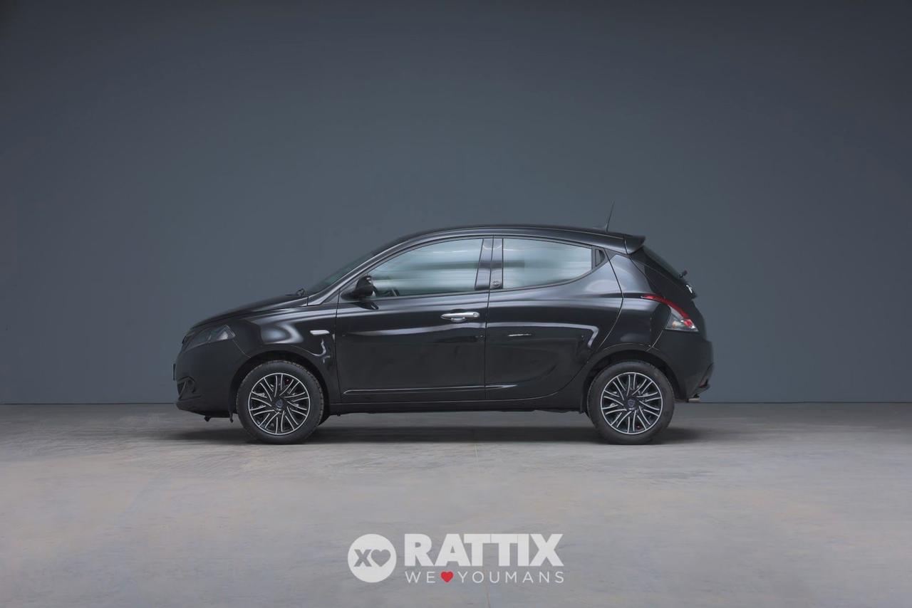 Lancia Ypsilon 1.0 Firefly Hybrid 70CV Gold