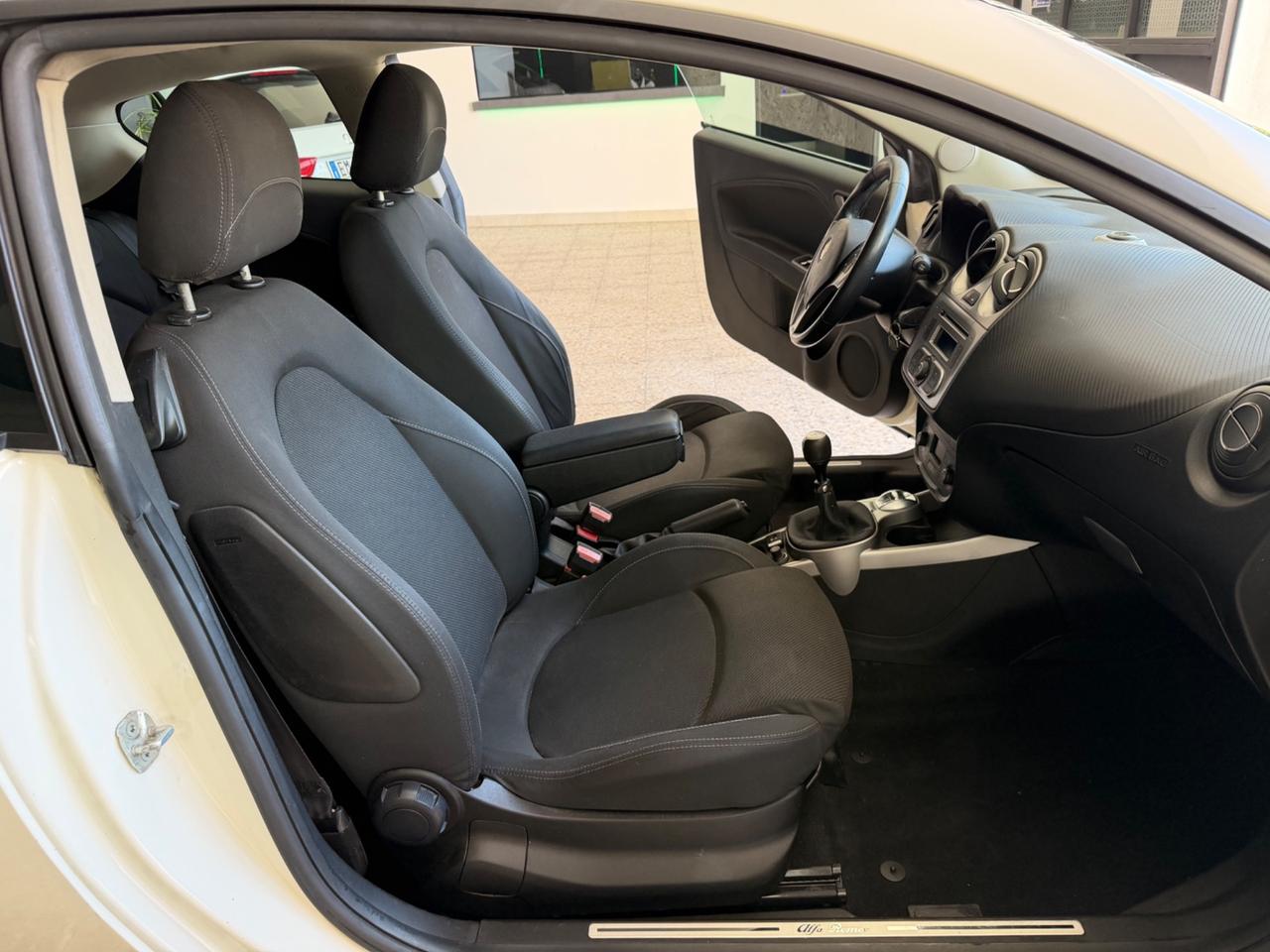 Alfa Romeo MiTo 1.3 JTDm-2 95 CV 2012