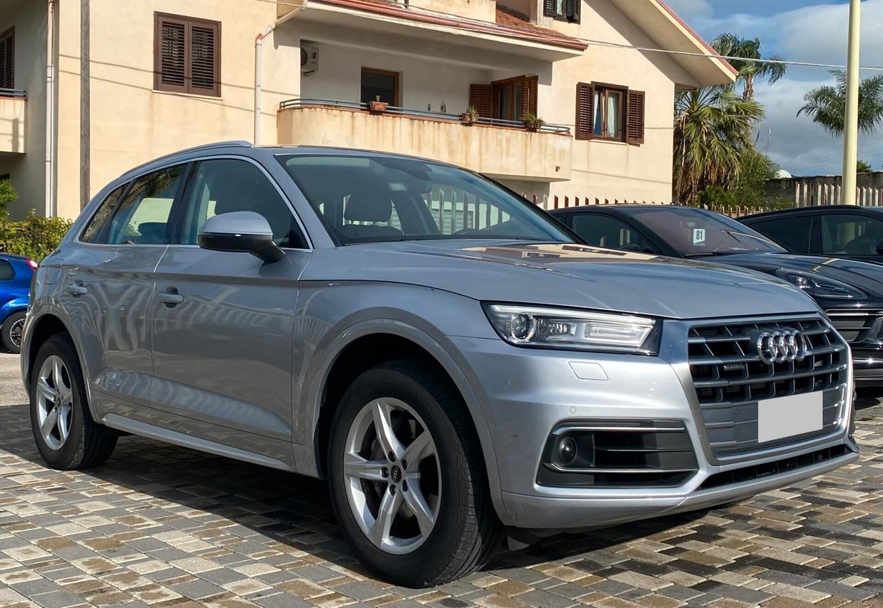 Audi Q5 Business 2.0 TDI 204CV s-tronic quattro mhev 40