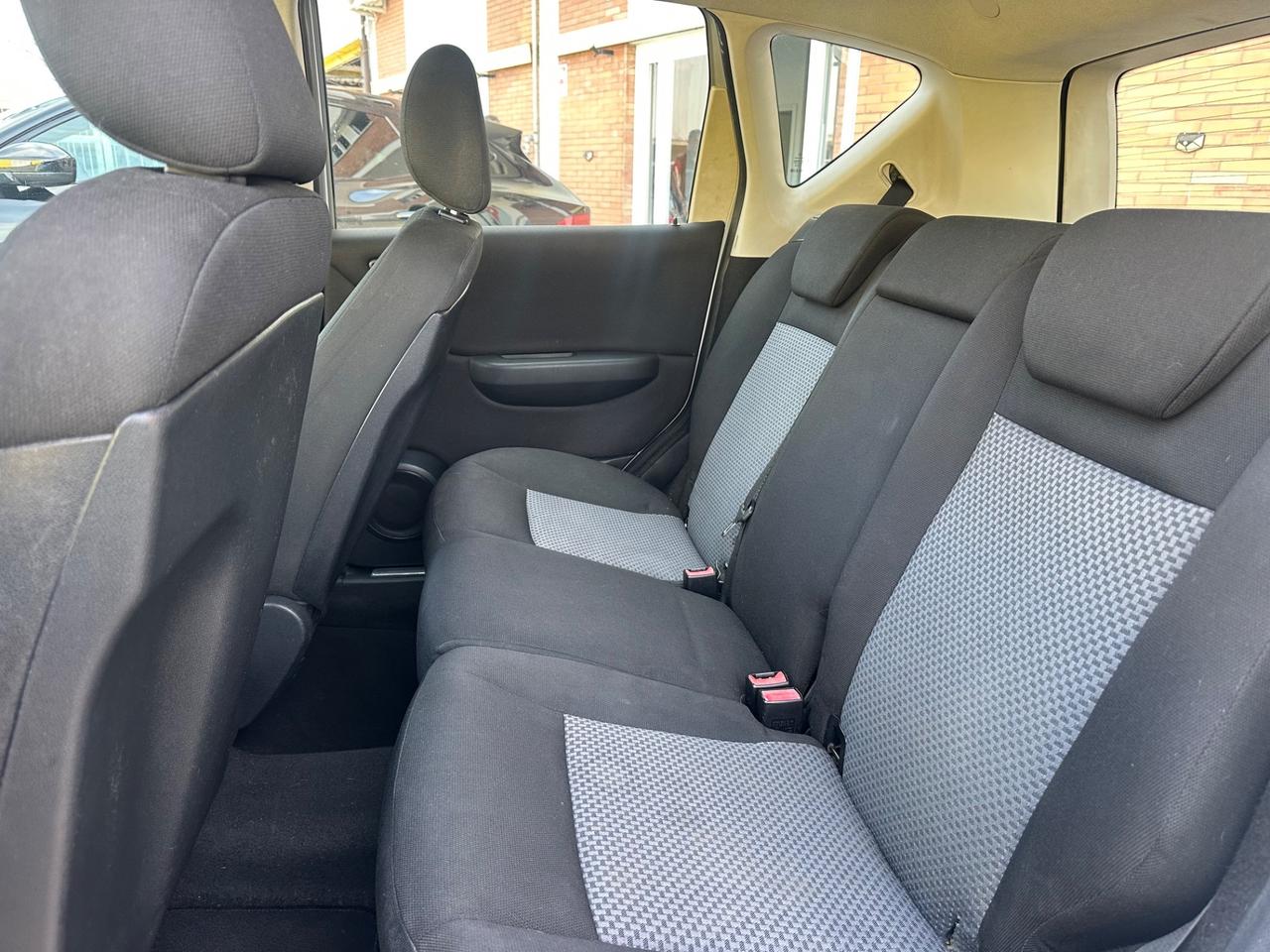 MERCEDES CLASSE A 160 2.0*82CV*AVANTGARDE*OK NEOPATENTATO*AUTOMATICA*