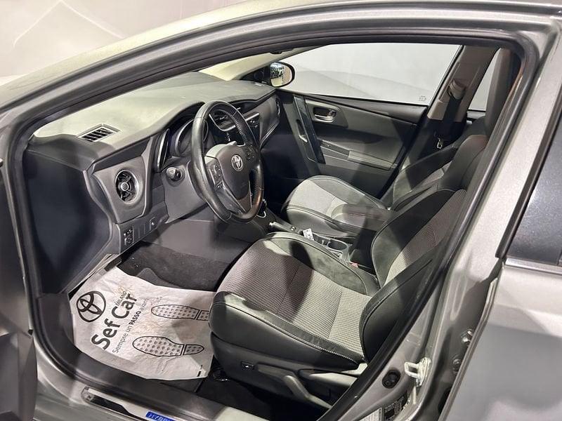 Toyota Auris 1.8 Hybrid E-CVT Lounge AREA C FREE