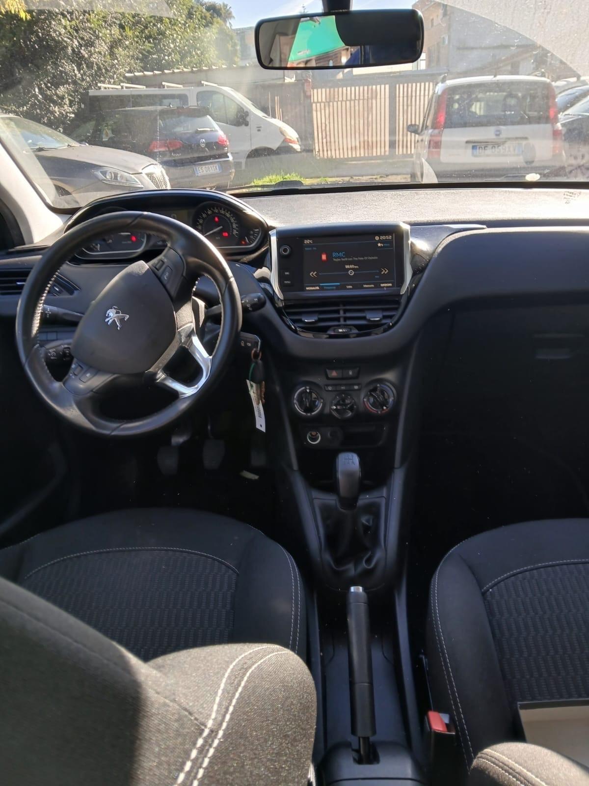 Peugeot 208 PureTech 82 5 porte Active