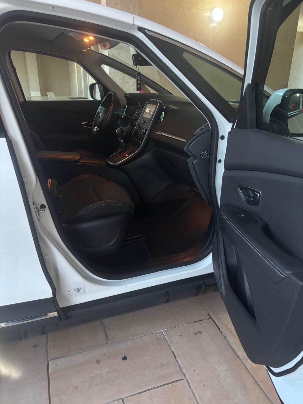 Renault Scenic Scénic Blue dCi 120 CV Sport Edition