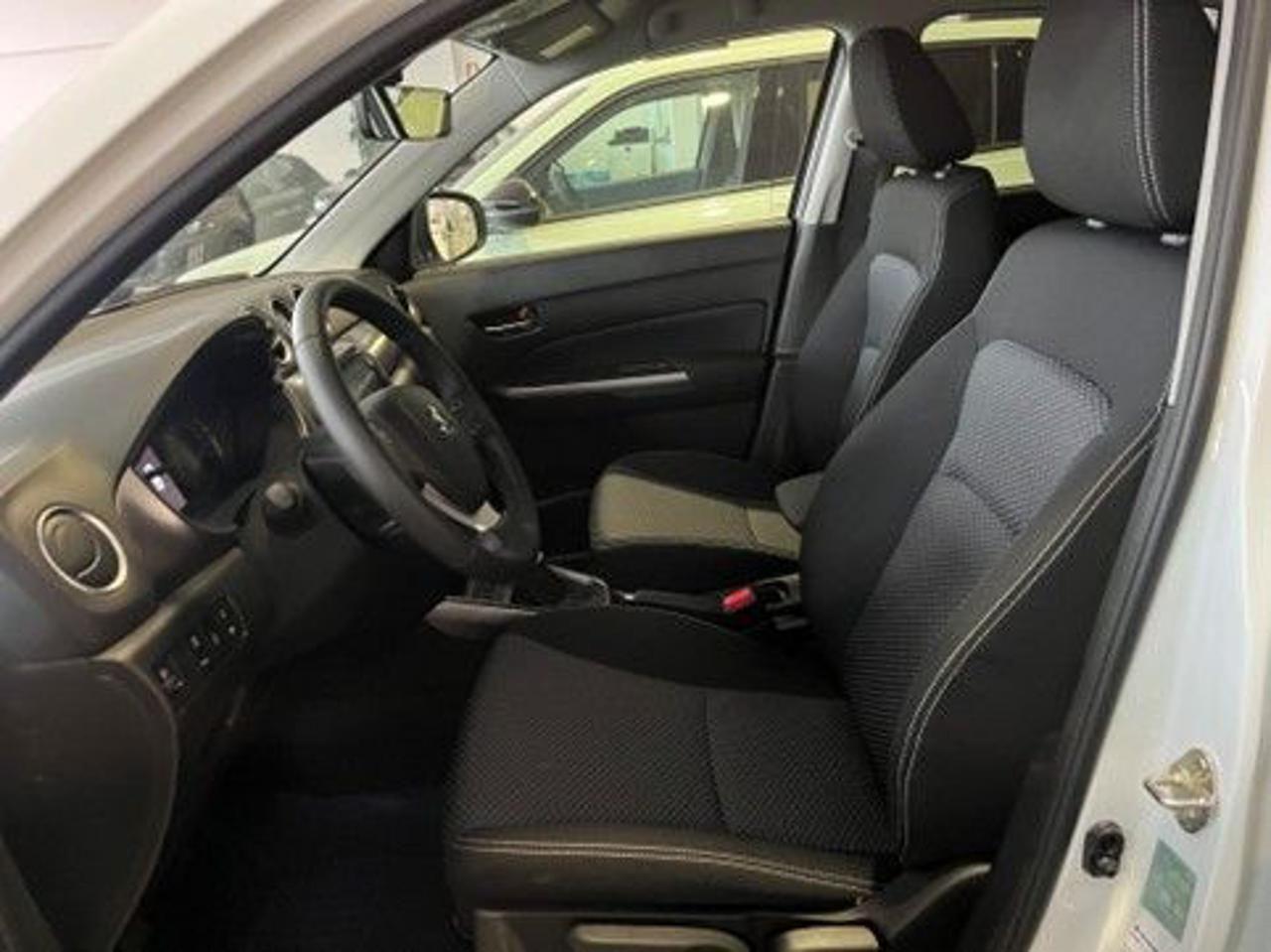 Suzuki Vitara 1.4 hybrid Cool+/ VARO COLOIR