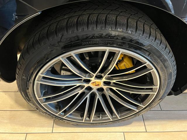 PORSCHE Macan 2.9 Turbo