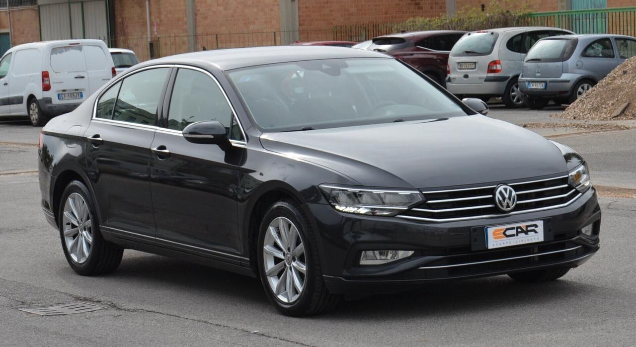 Volkswagen Passat 1.6 TDI SCR DSG Business BMT