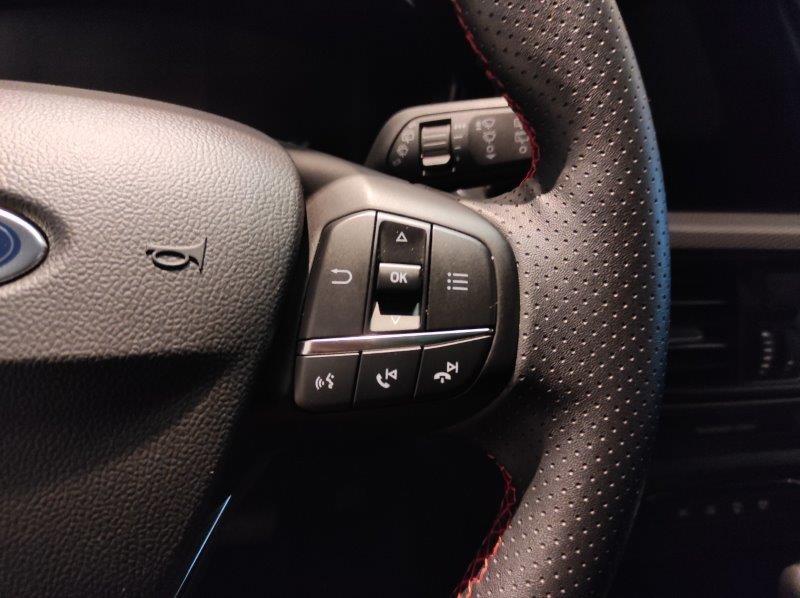 FORD Focus 4ª serie - Focus 1.0 EcoBoost Hybrid 155 CV Powershift 5p. ST-Line