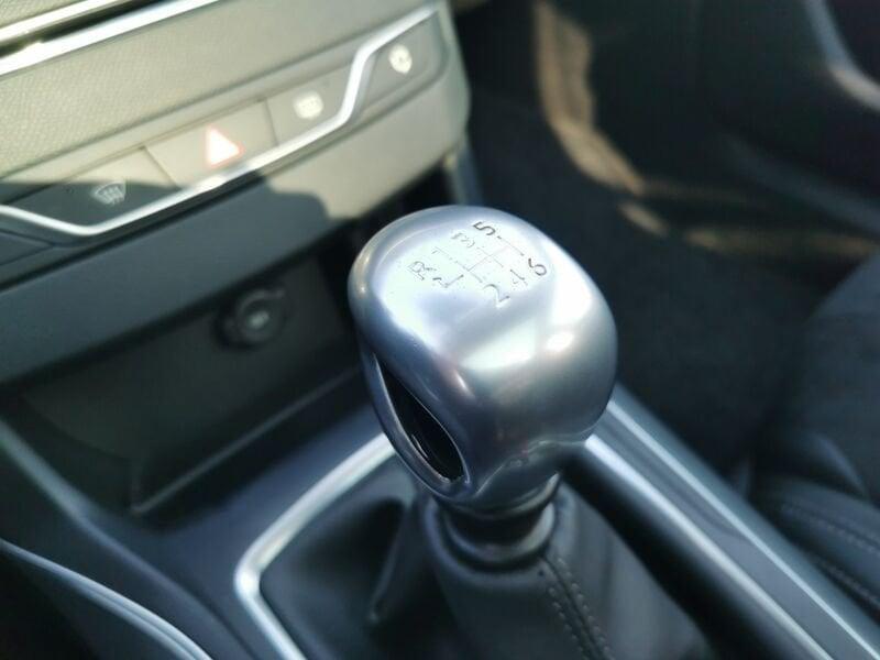 Peugeot 308 1.6 BlueHDI 120cv EAT6 S&S GT Line