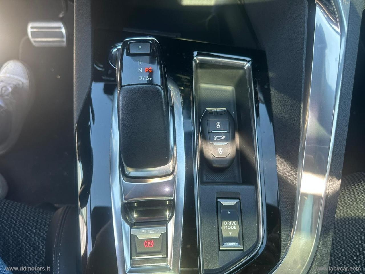 PEUGEOT 3008 Hybrid 225 e-EAT8 GT GT PACK