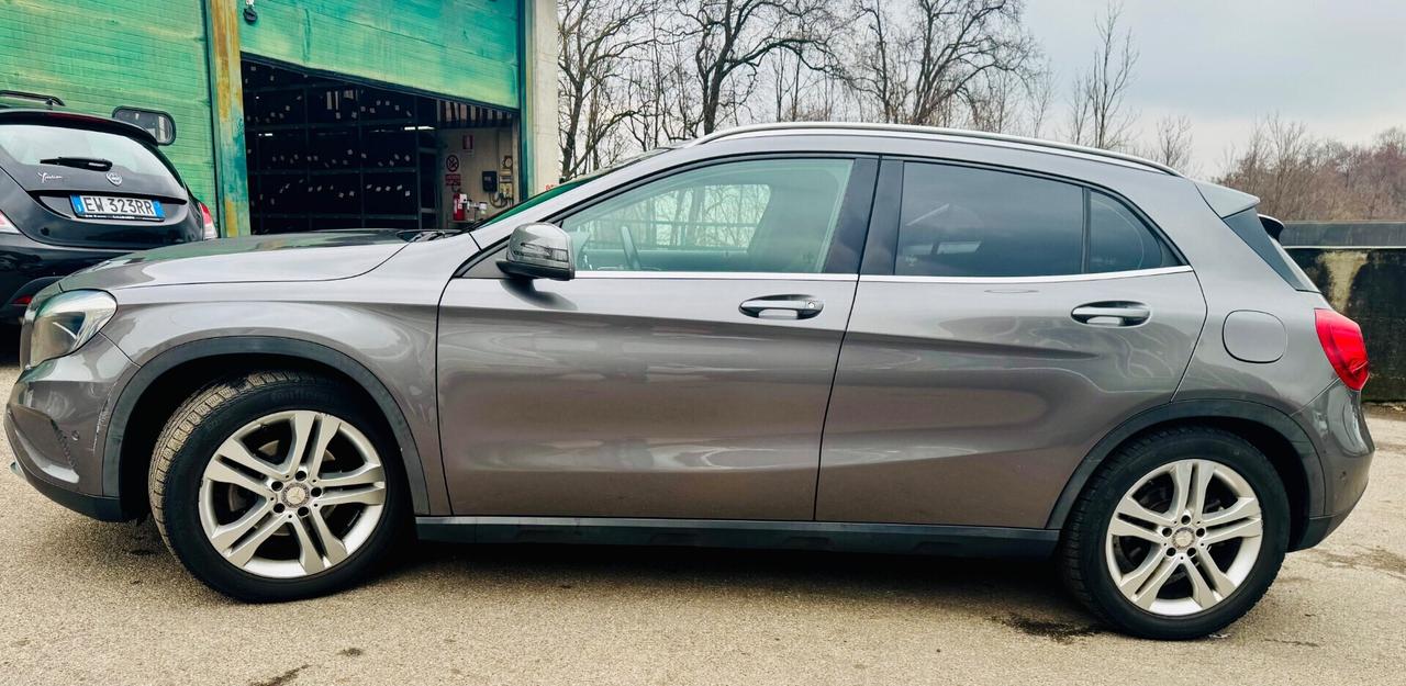 Mercedes-benz GLA 220 CDI Automatic Premium