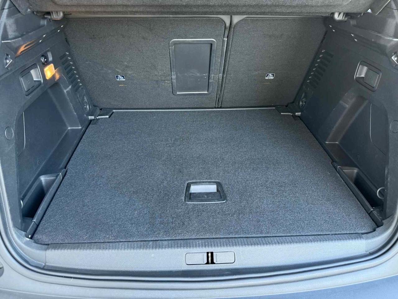 Peugeot 3008 BlueHDi 130 S&S EAT8 Allure Pack