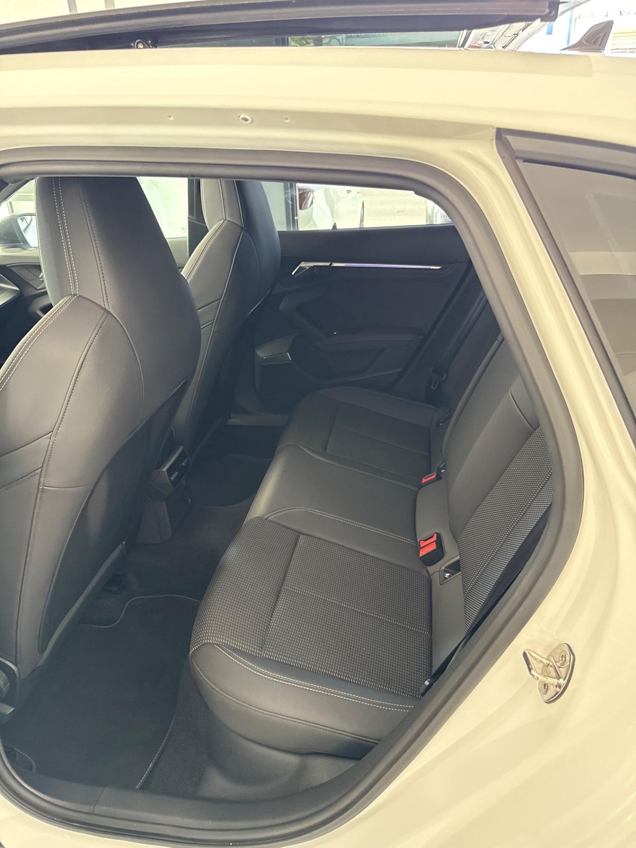 Audi A3 SPB 35 TDI S line edition