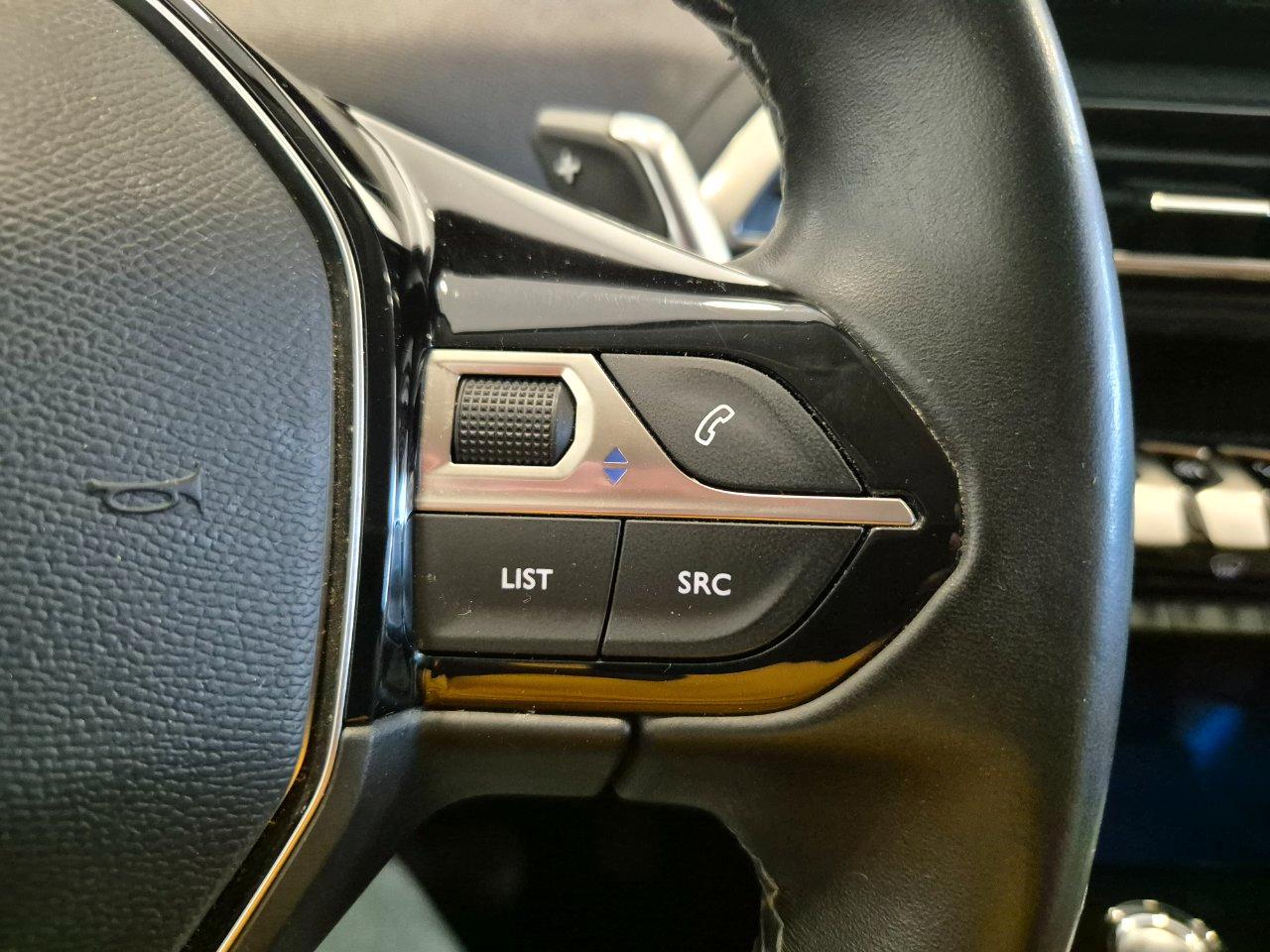 Peugeot 5008 1.5 bluehdi Allure s&s 130cv eat8 - NEOPATENTATI - Carplay - Cam - Cruise/Lim