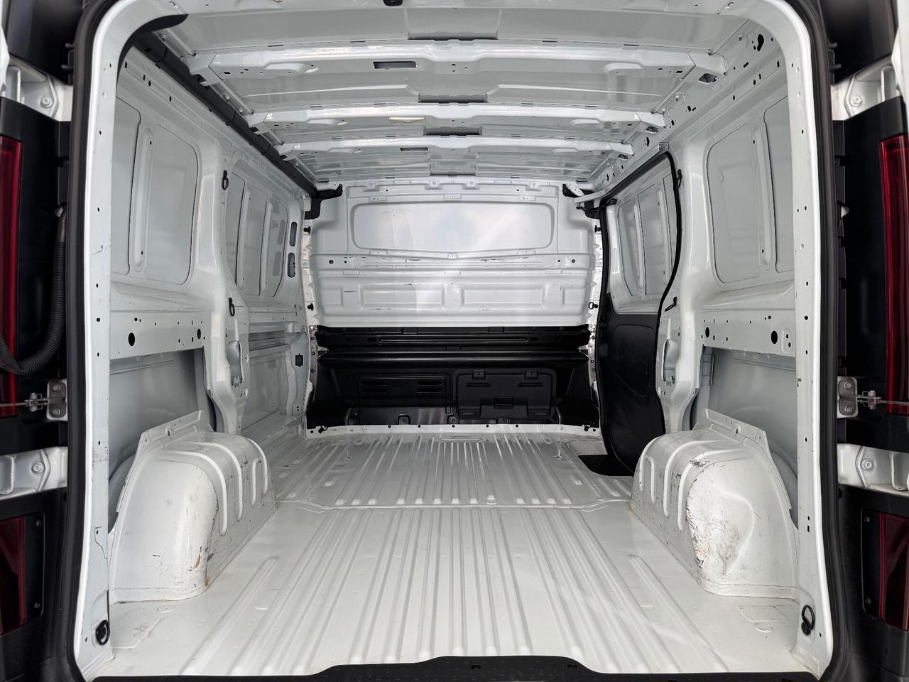 Renault Trafic T27 2.0 dCi 130CV PC-TN Furgone Ice