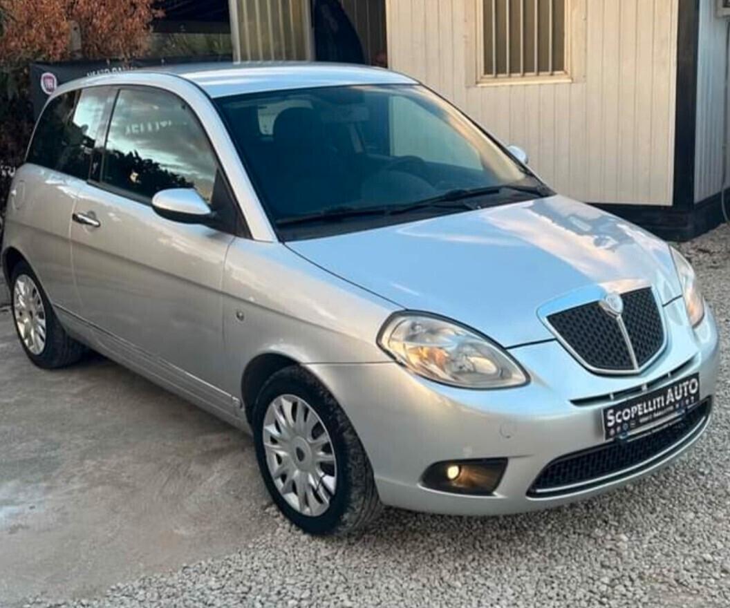 Ypsilon 1.3 Mjt 90cv oro (Clima)(Distrib.Nuova)(1 anno Garanzia)