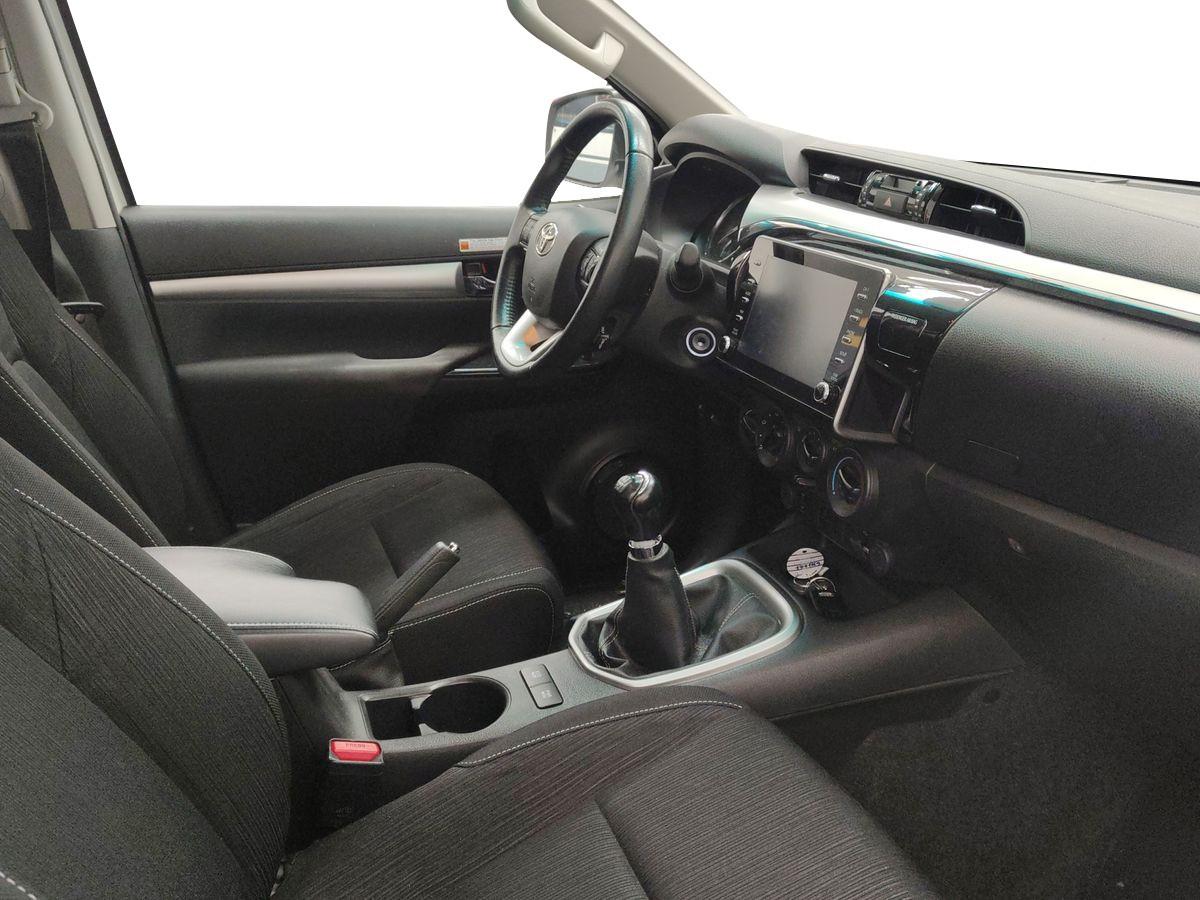 TOYOTA Hilux 4ª serie - Hilux 2.4 D-4D 4WD 4 porte Double Cab Loung