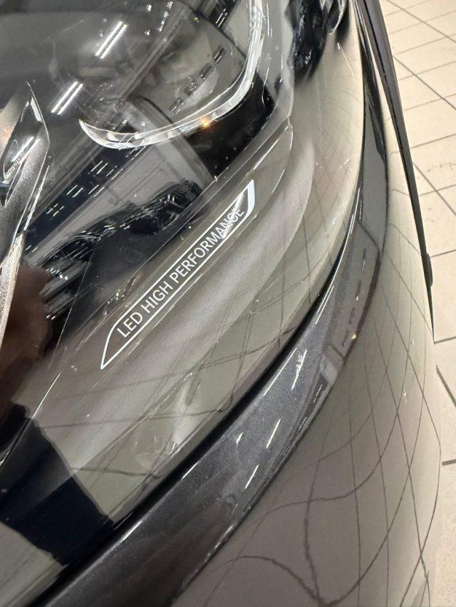 MERCEDES-BENZ C 220 d 4Matic Premium All-Terrain //SERVICE MERCEDES/