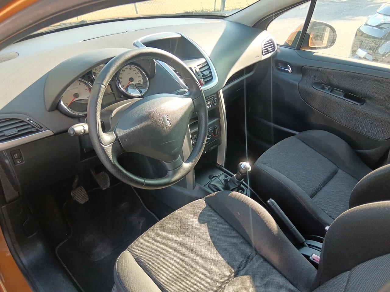 Peugeot 207 1.4 HDi 70CV 5P XS - 2008