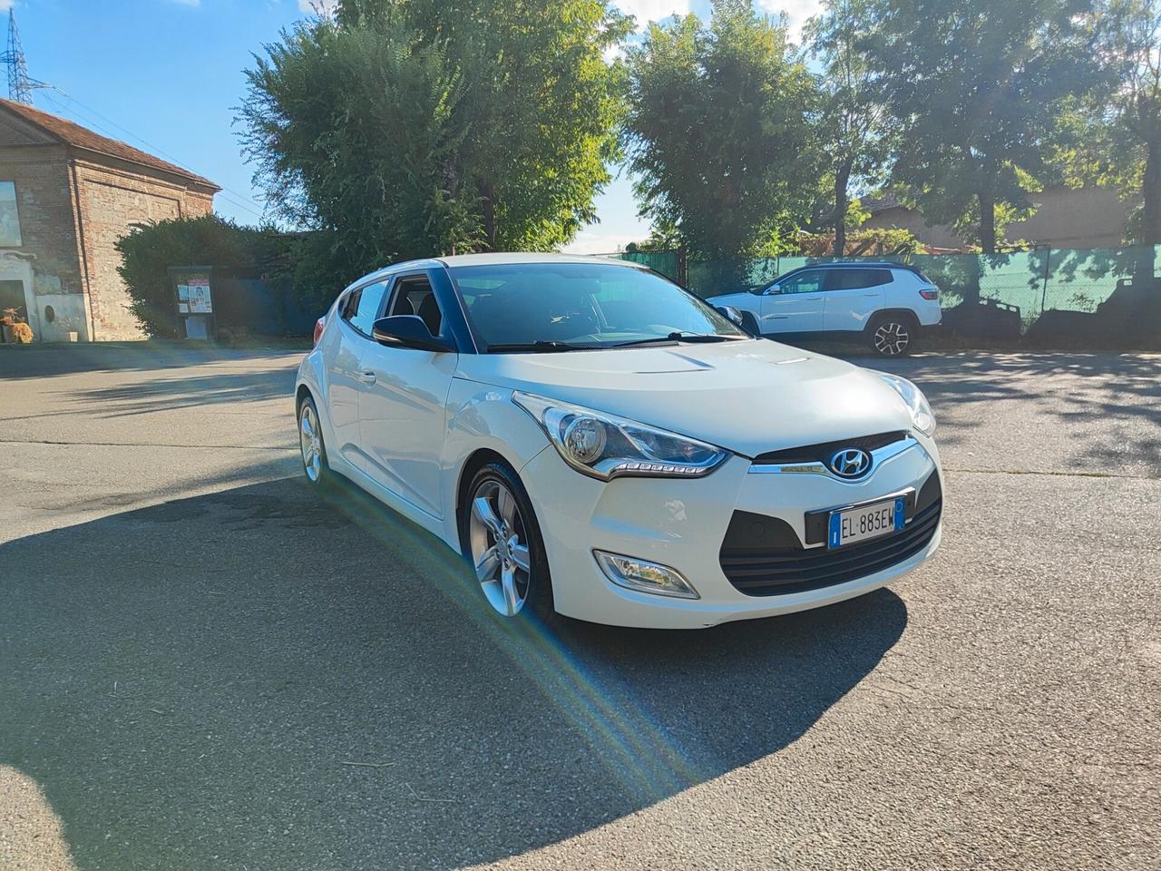 Hyundai Veloster 1.6 benzina automatica