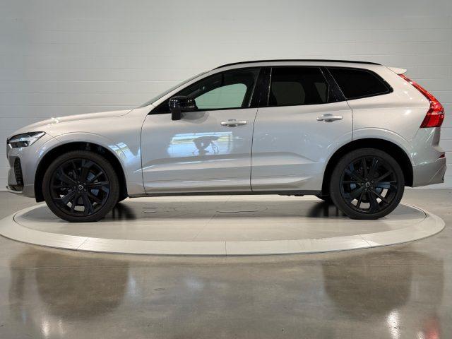 VOLVO XC60 B4 d auto. AWD Geartronic R-design PREZZO REALE