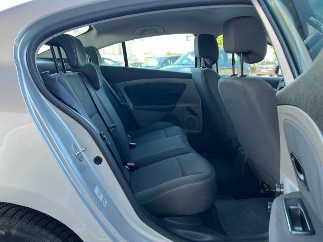 RENAULT Fluence 1.6 i 110CV Expression