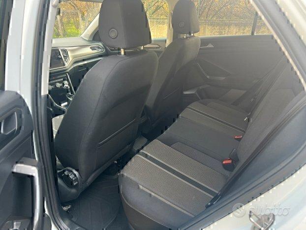 Volkswagen T-Roc 1.6 tdi 116cv Style cookpit 2019