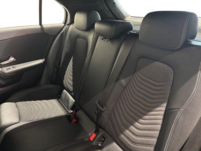 MERCEDES-BENZ A 180 d Automatic Business