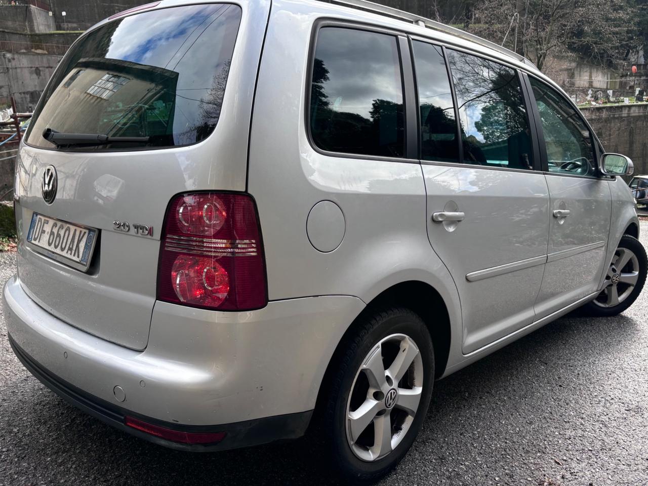 Volkswagen Touran 2.0 TDI 170CV DPF Highline