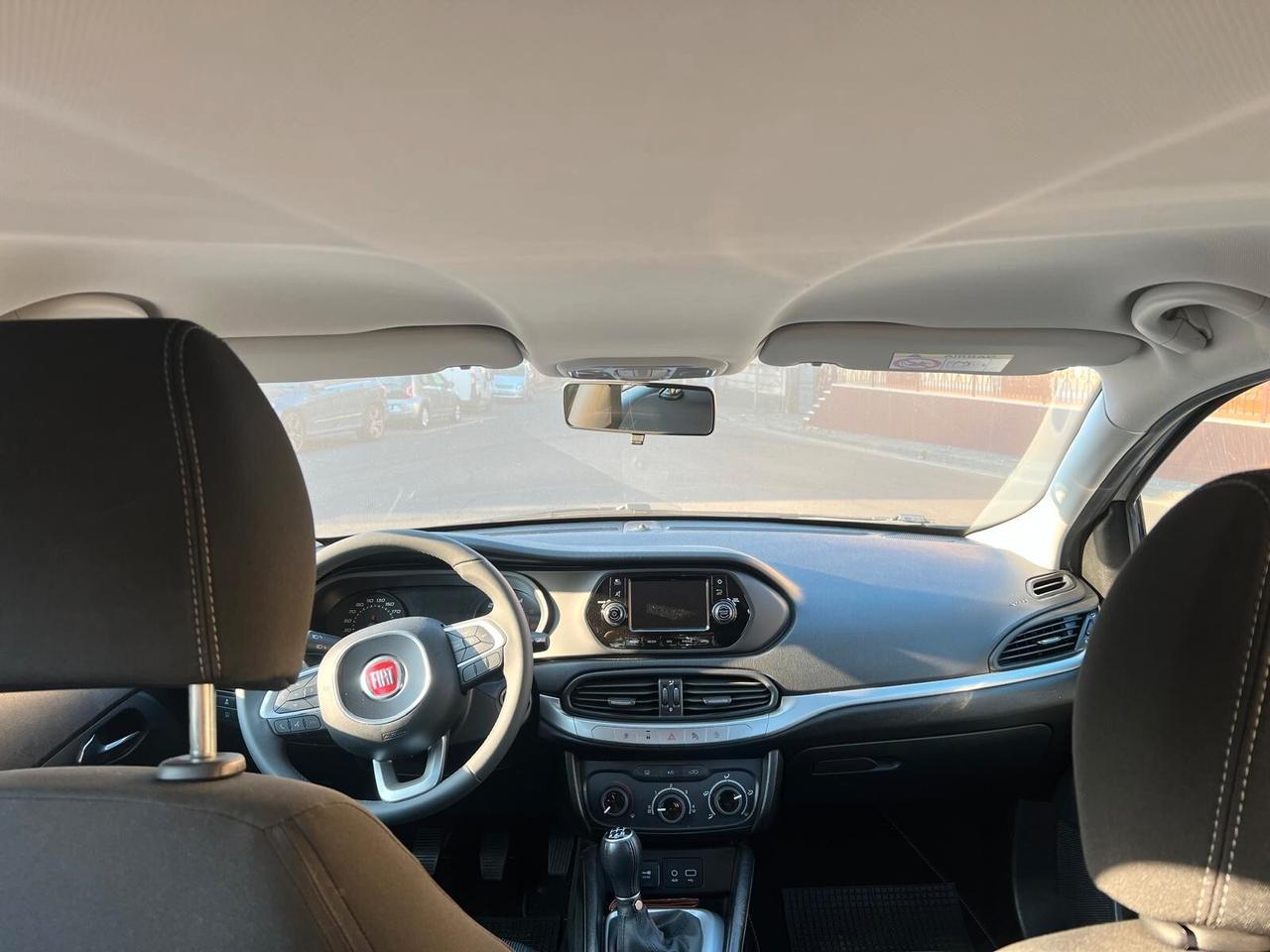 Fiat Tipo 1.3 Mjt S&S 5 porte Easy