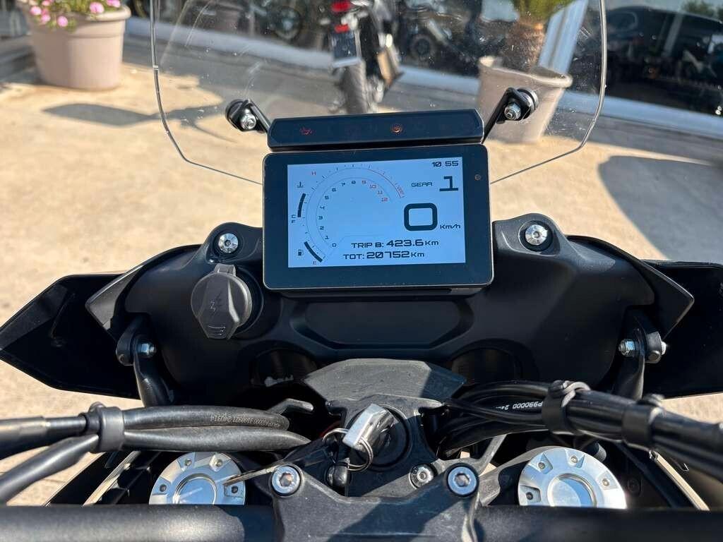 Benelli TRK 702 X 2024 / KM 20.000 Tua a solo 48 Euro al mese