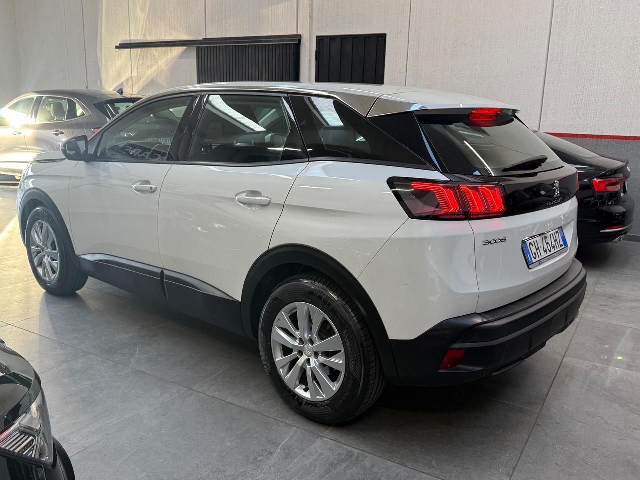 Peugeot 3008 BlueHDi 130 S&S Active Pack