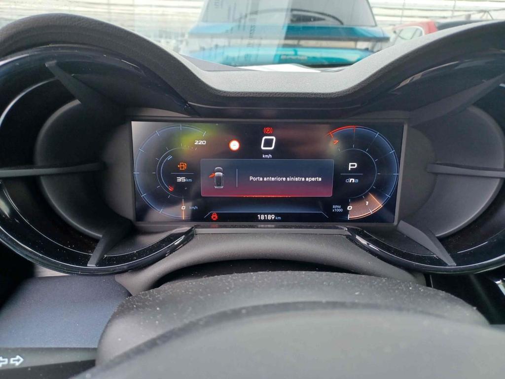 Alfa Romeo Junior 1.2 Hybrid ibrida eDCT6