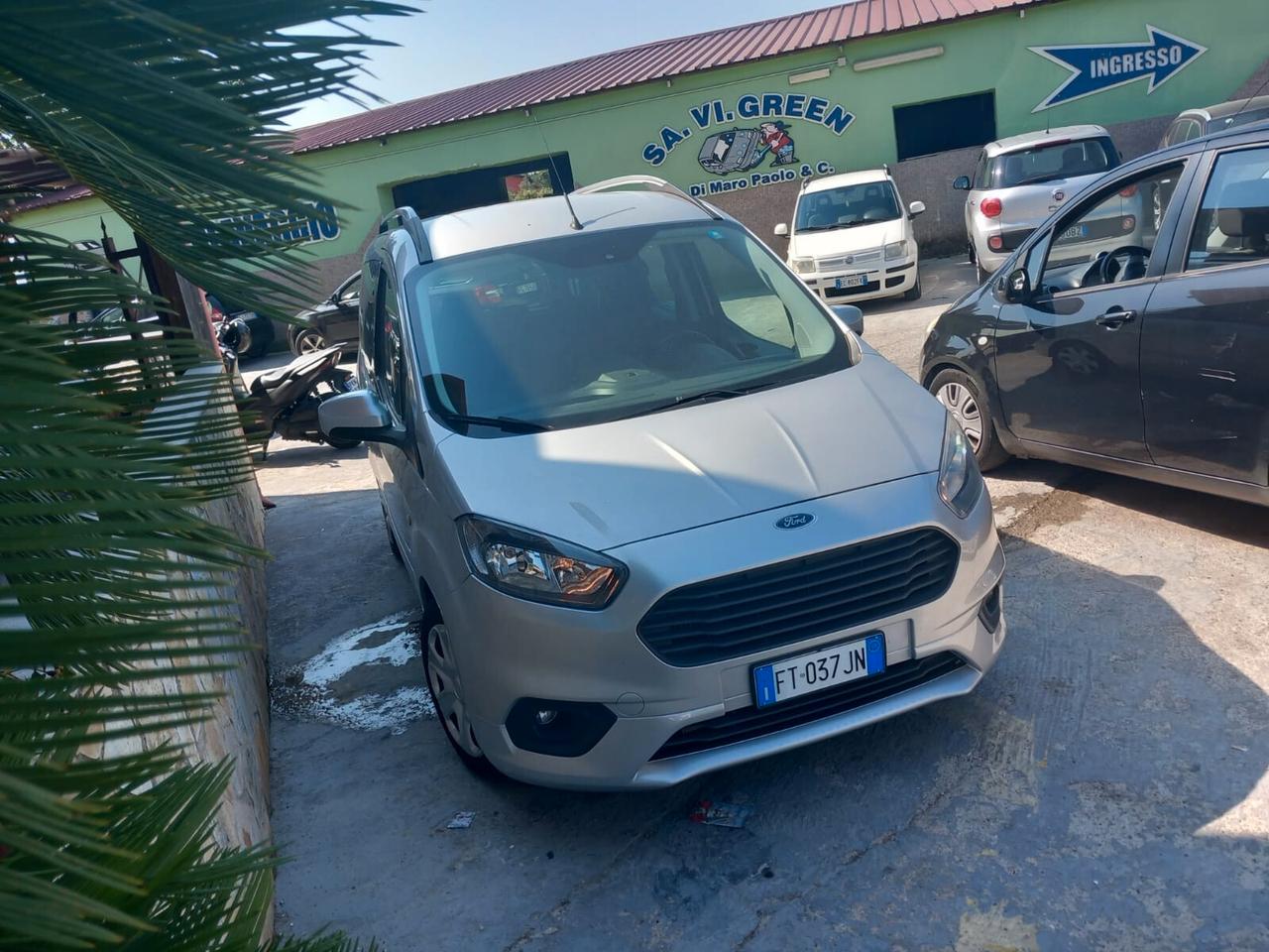 Ford Tourneo Connect 1.0 EcoBoost Plus
