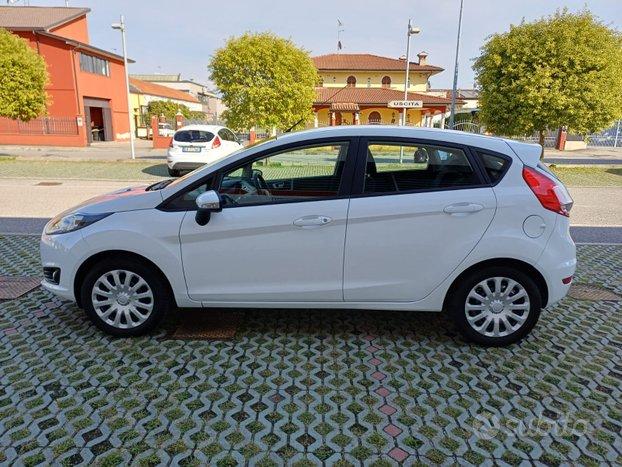 Ford Fiesta 1.2 Ikon 5 porte Business 60cv