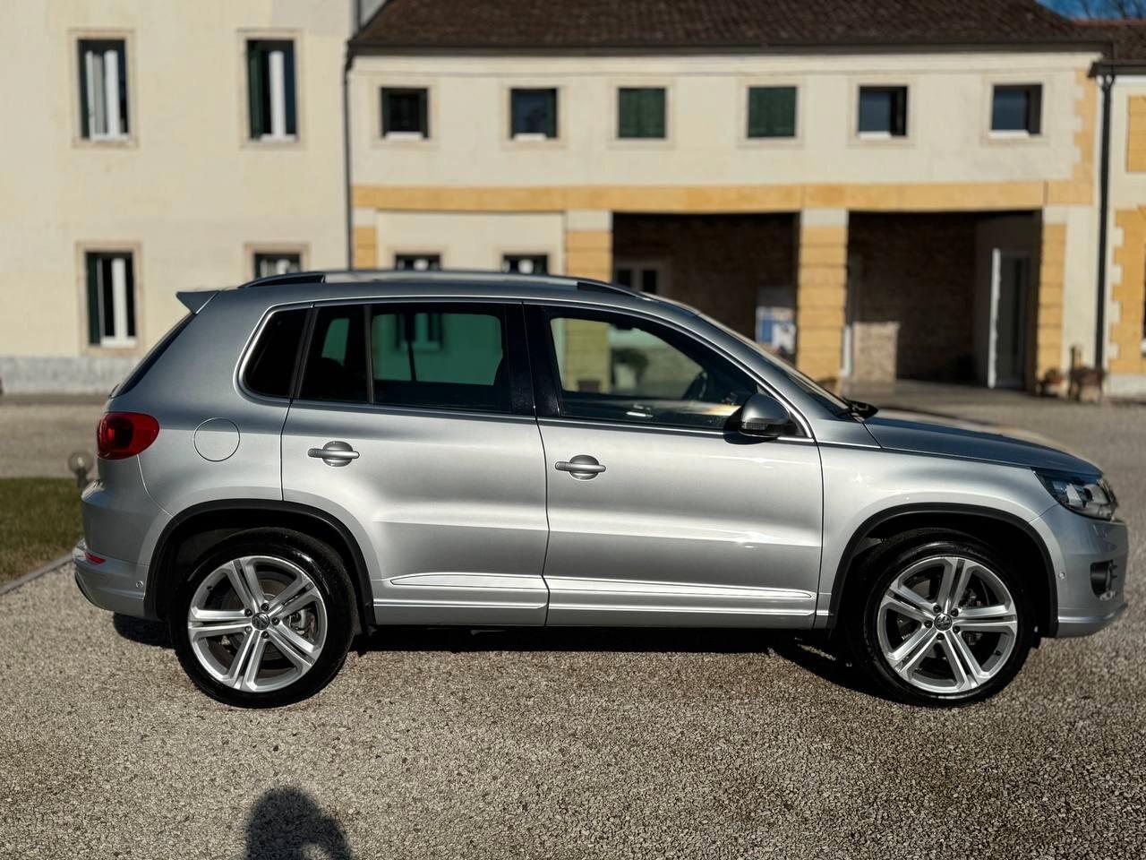 Volkswagen Tiguan 2.0 TSI 210CV 4MOTION DSG R-Line