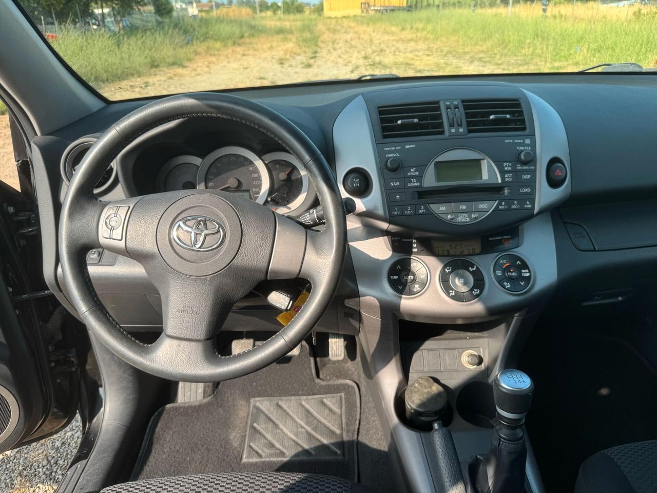 Toyota RAV 4 RAV4 2.2 D-4D SOLAMENTE 125.000 KM