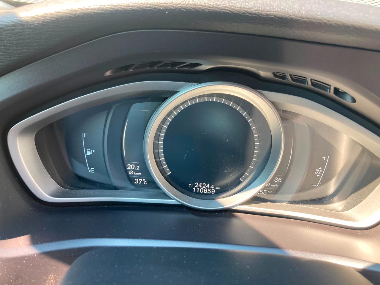 Volvo V40 D2 R-design Euro6