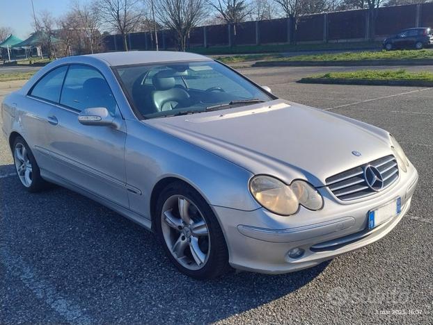 MERCEDES-BENZ CLK 270 CDI Avantgarde Autom. full