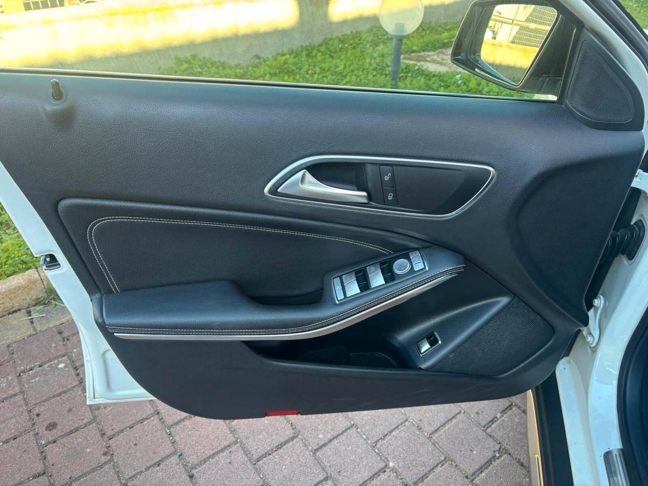 Mercedes-benz GLA 200 d Automatic Sport