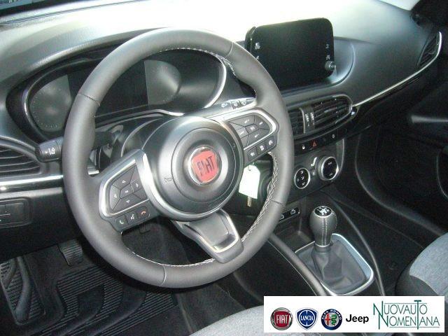 FIAT Tipo 1.0 Cross GPL NAVI 5 Porte Vettura Nuova