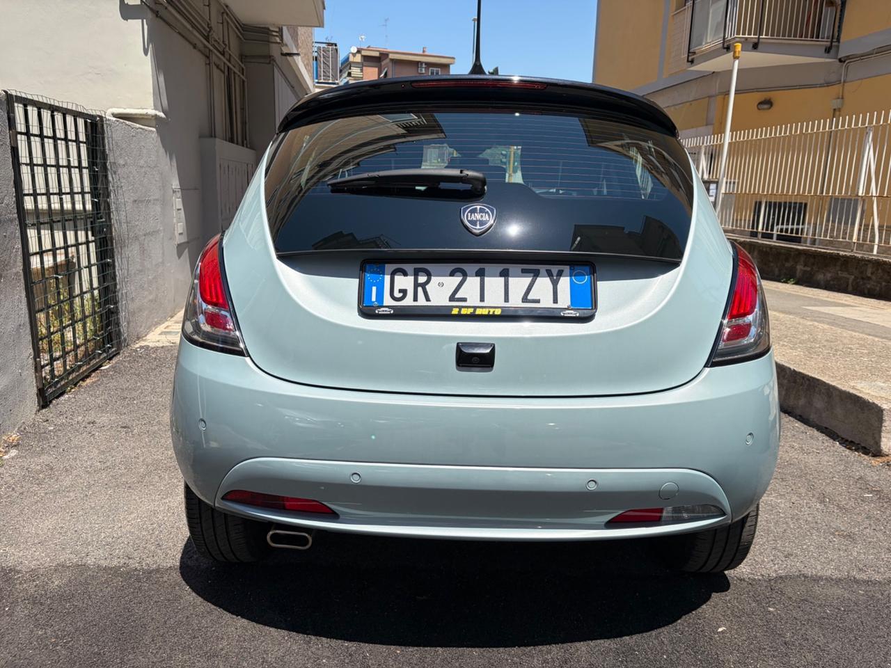 Lancia Ypsilon 1.0 FireFly 5 porte S&S Hybrid Gold Plus